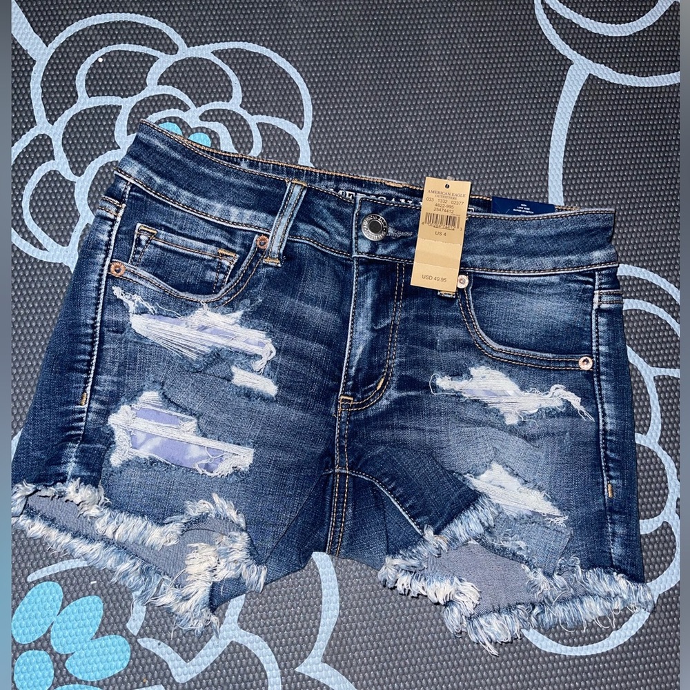 NWT Size 4 MIDI low rise super stretch